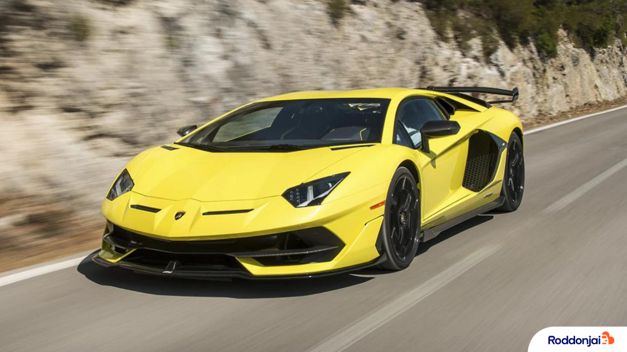 Lamborghini Aventador LP 700-4