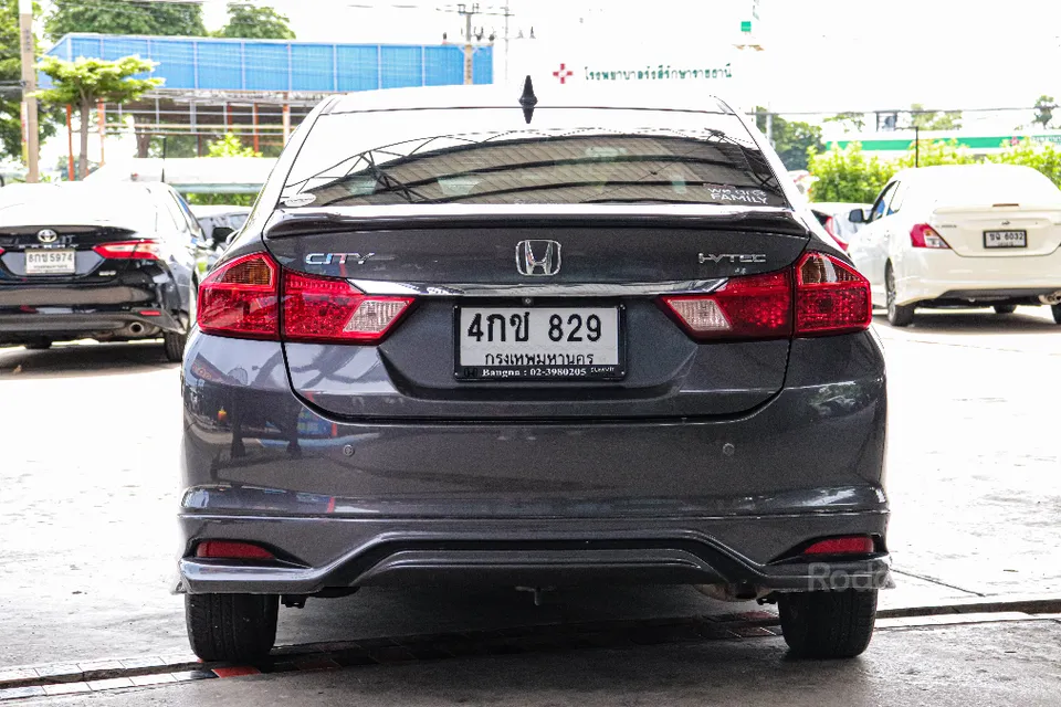 3851893