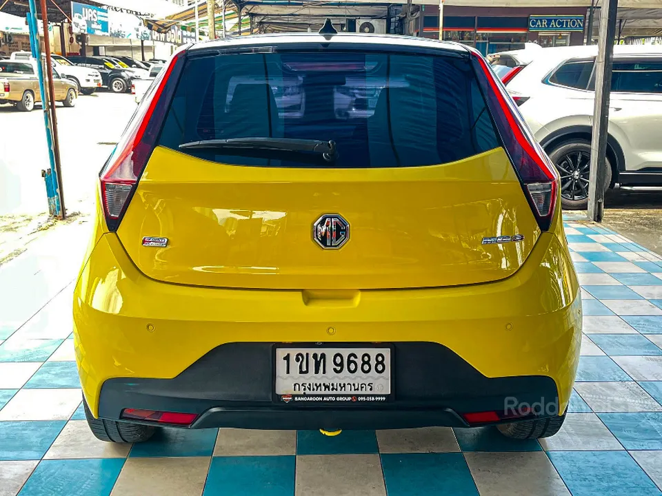 3884125
