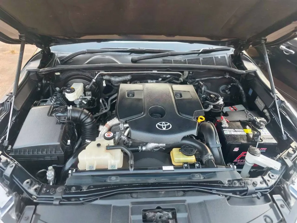 4386630